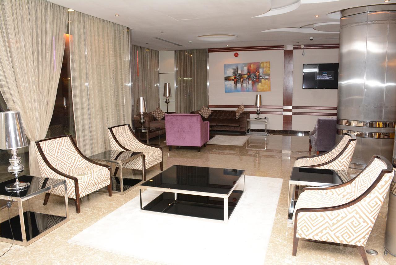 Topaz Furnished Apartments Riade Exterior foto