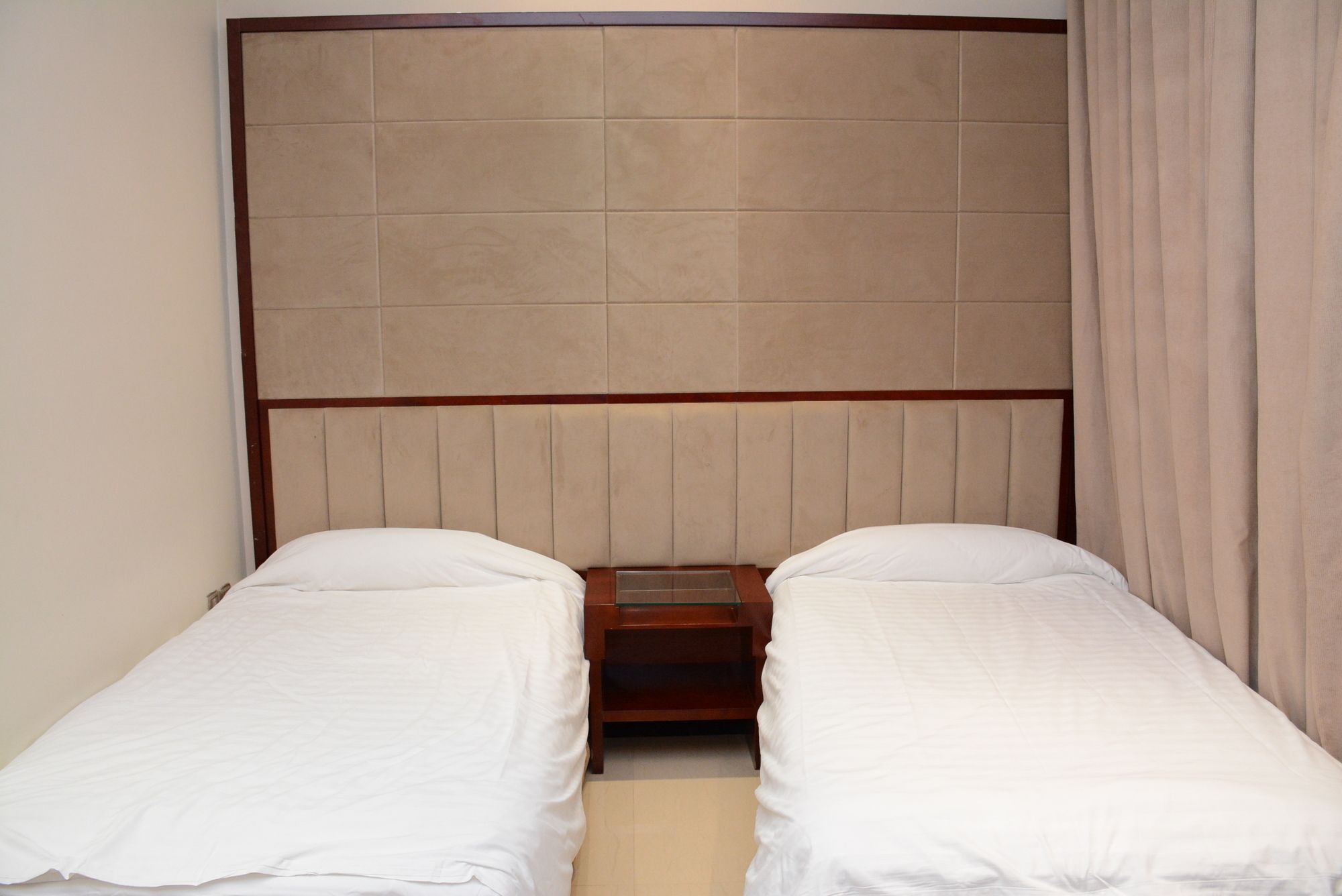 Topaz Furnished Apartments Riade Exterior foto